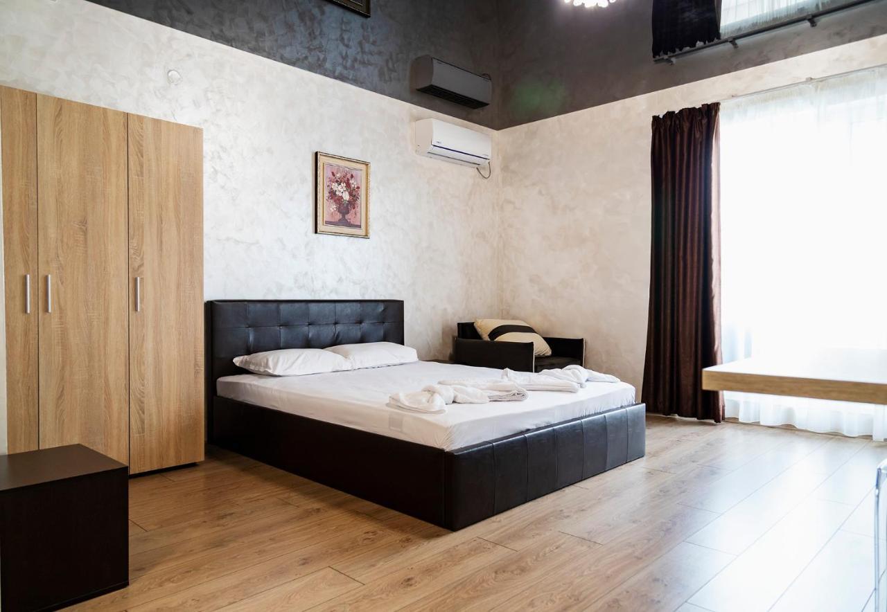 Family Hotel - City Hotel Yambol Ngoại thất bức ảnh